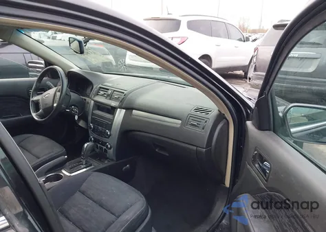 2010 Ford Fusion Se z USA, uszkodzony, nr VIN 3FAHP0HAXAR283610